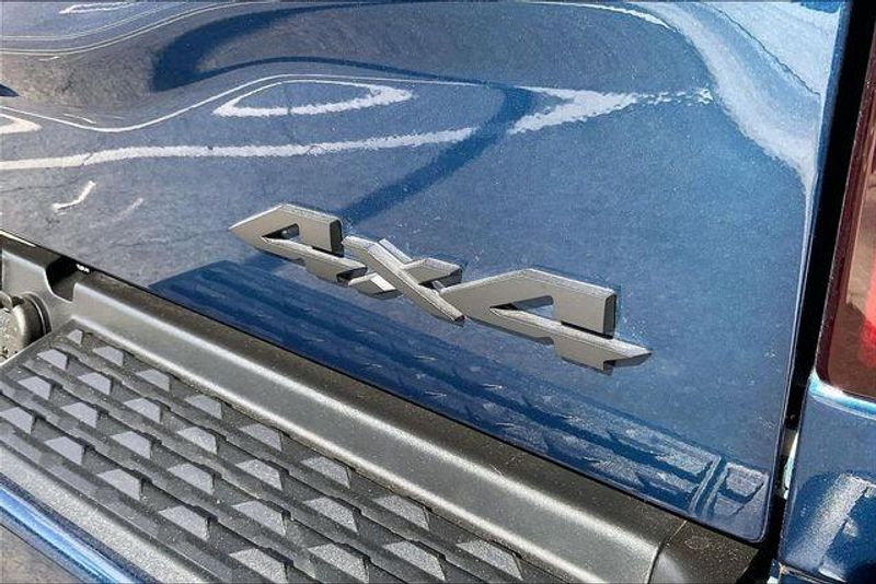 Used 2024 RAM 3500 LaramieImage 7
