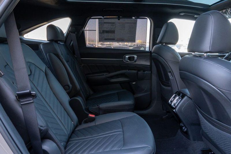 New 2026 Kia Sorento X-Line SX PrestigeImage 16