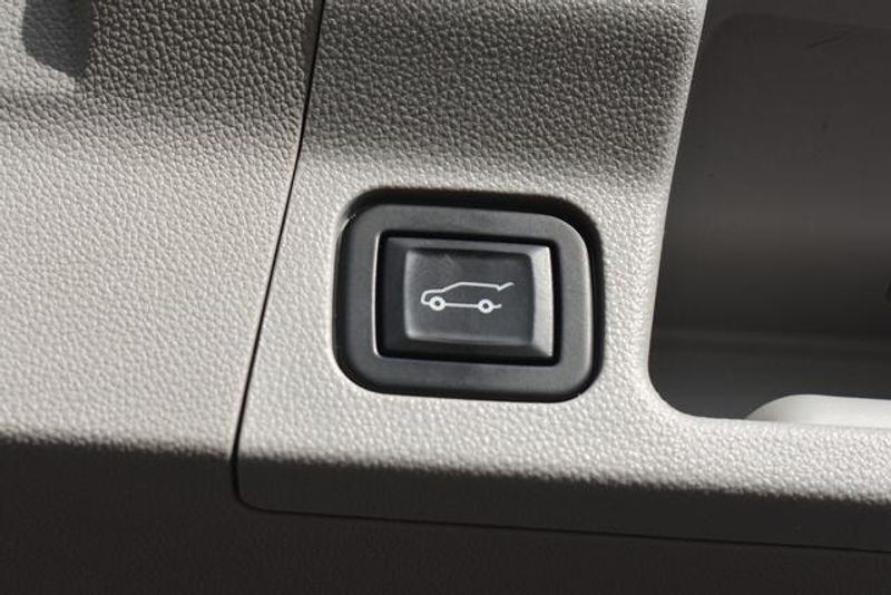 Used 2020 GMC Acadia SLTImage 22
