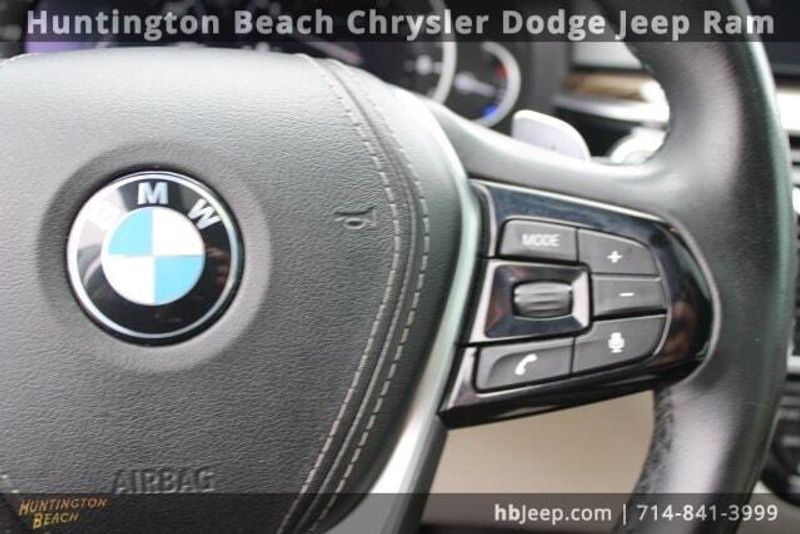 2018 BMW 5 Series 530iImage 19