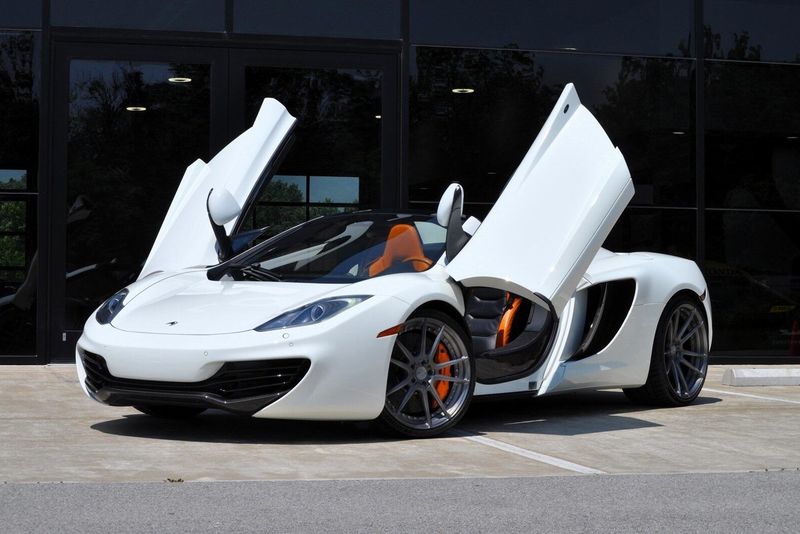 2013 McLaren MP4-12C Base