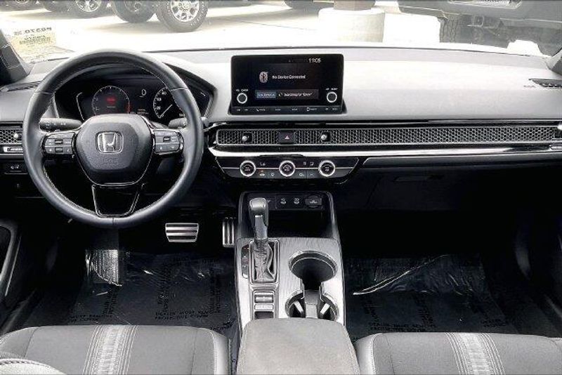 Used 2025 Honda Civic Sedan SportImage 15