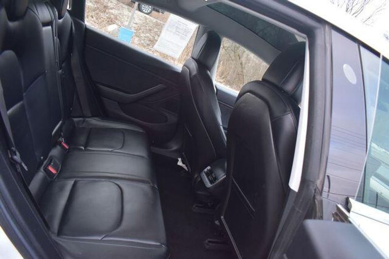 Used 2018 Tesla Model 3 Long RangeImage 16