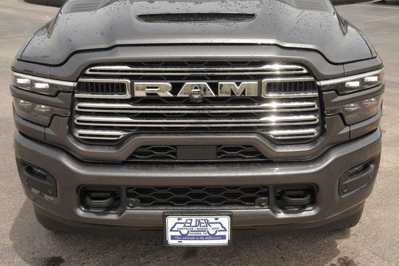 2025 RAM 3500 Laramie Crew Cab 4x4 8