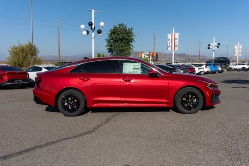 New 2025 Kia K5 LXSImage 8