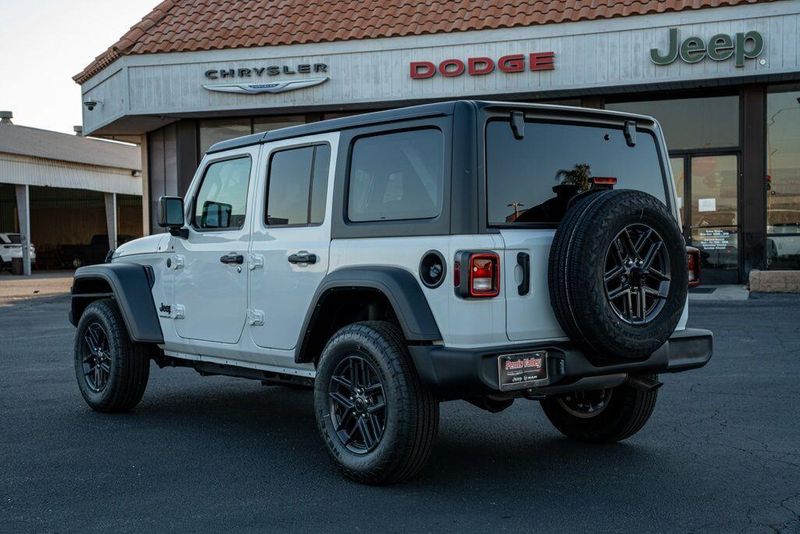 New 2026 Jeep Wrangler Sport SImage 5