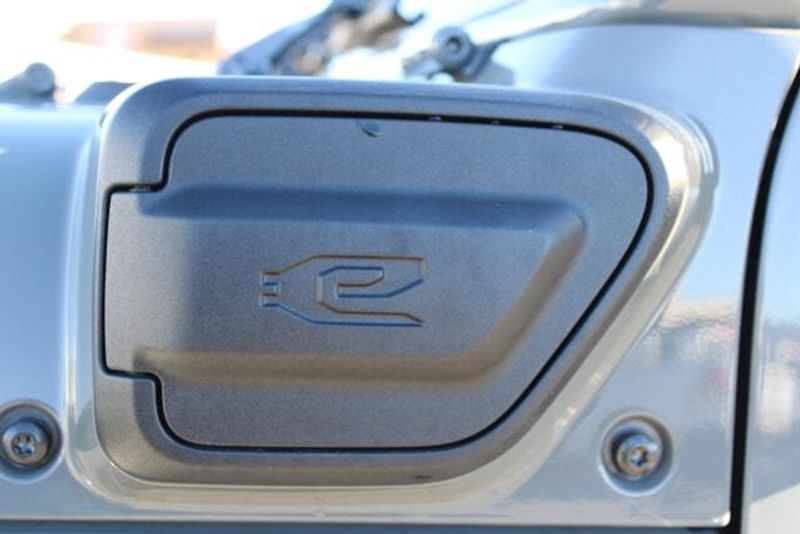2023 Jeep Wrangler 4xE Rubicon 20th Anniversary 4x4Image 11