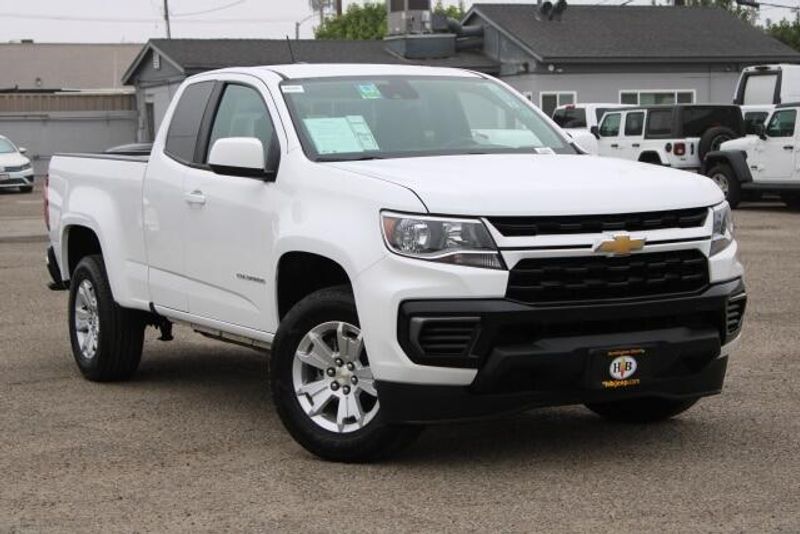 2022 Chevrolet Colorado LTImage 1