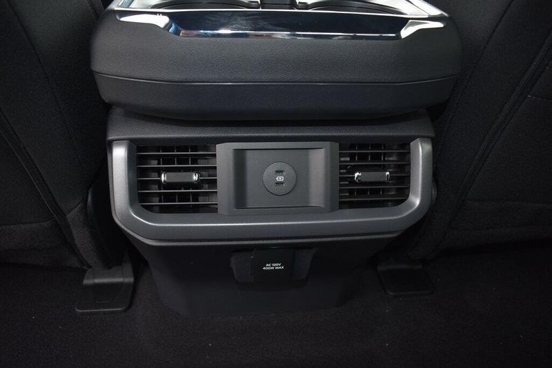 New 2025 Ford F-150 XLTImage 9