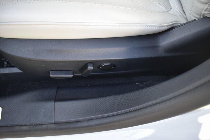Used 2023 Ford Mustang Mach-E PremiumImage 17