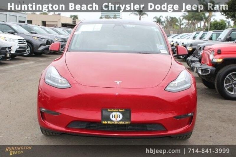2022 Tesla Model Y Long RangeImage 2