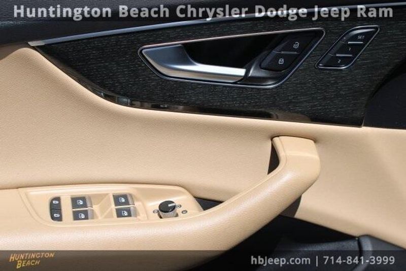 2020 Audi Q8 55 Premium PlusImage 14