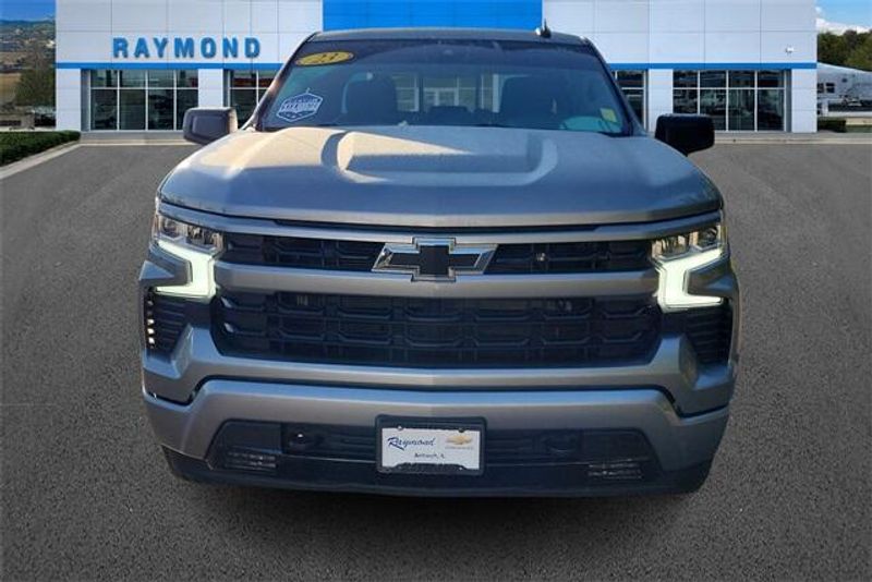 Used 2023 Chevrolet Silverado 1500 RSTImage 3