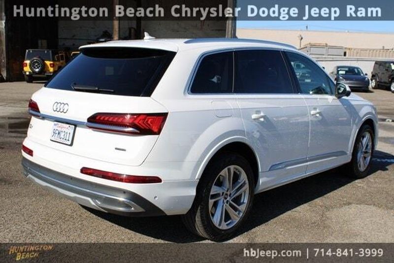 2023 Audi Q7 55 Premium PlusImage 4