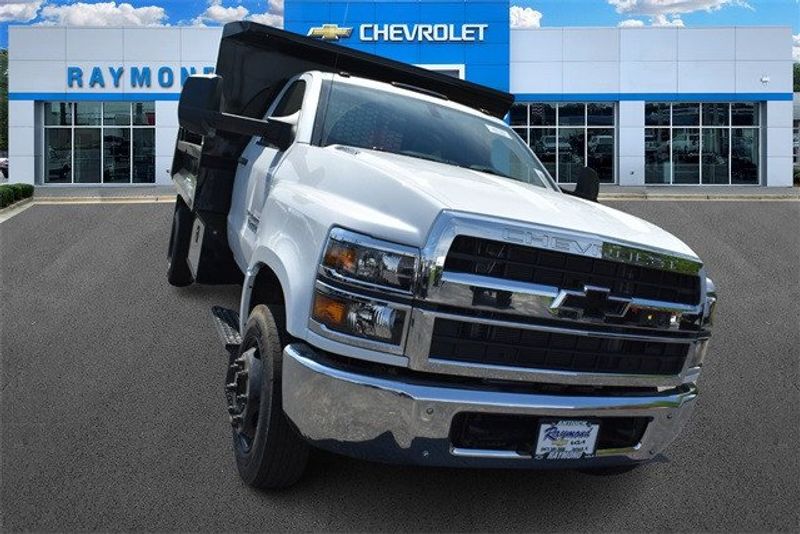 2024 Chevrolet Silverado 5500HD Work TruckImage 9