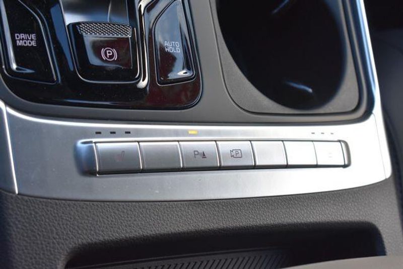 New 2026 Kia Carnival EXImage 27