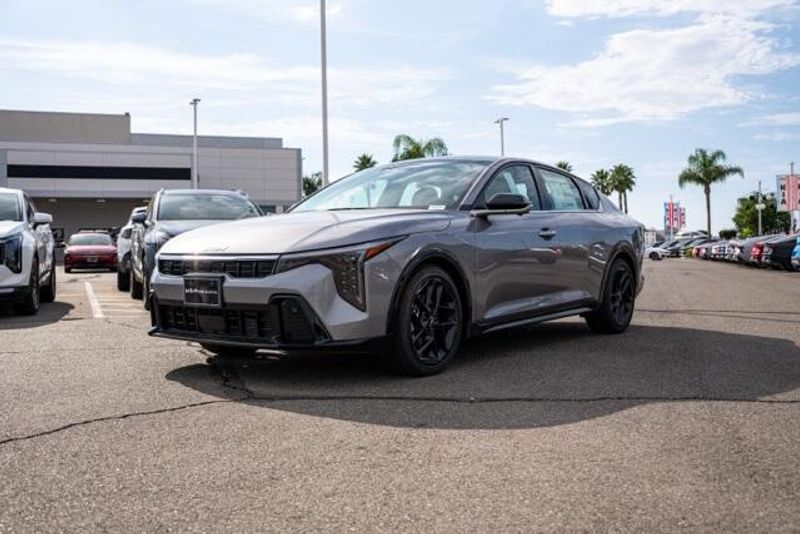 New 2025 Kia K4 GT-Line TurboImage 3