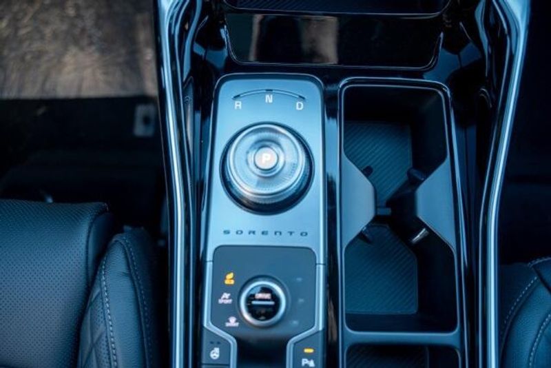 New 2026 Kia Sorento Hybrid X-Line SX PrestigeImage 17