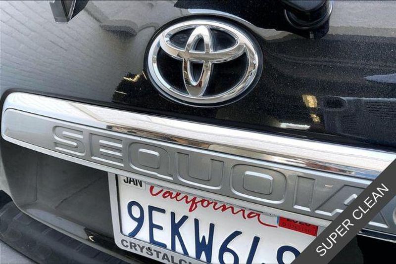 Used 2019 Toyota Sequoia PlatinumImage 31