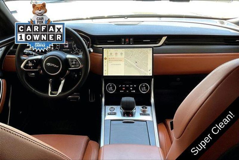 Used 2024 Jaguar XF R-Dynamic SEImage 15