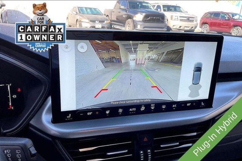 Used 2025 Ford Escape BaseImage 21