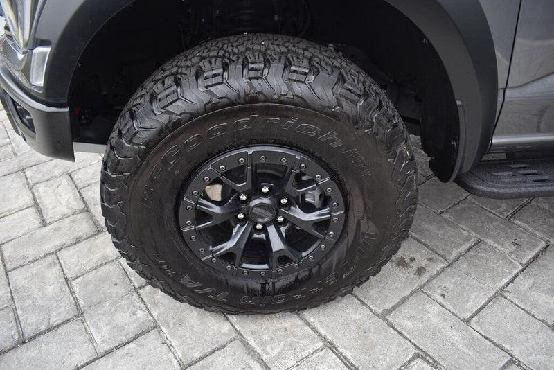 Used 2023 Ford F-150 Raptor RImage 4