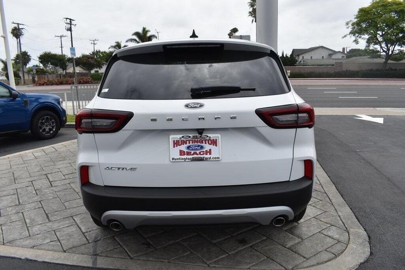 New 2025 Ford Escape ActiveImage 7