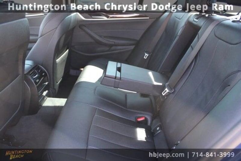 2023 BMW 5 Series 530e IperformanceImage 36