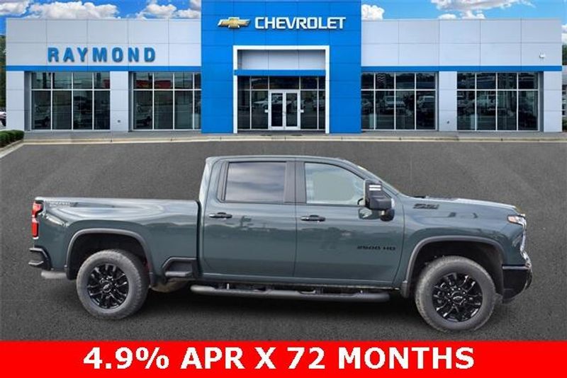 New 2026 Chevrolet Silverado 2500HD LTImage 2