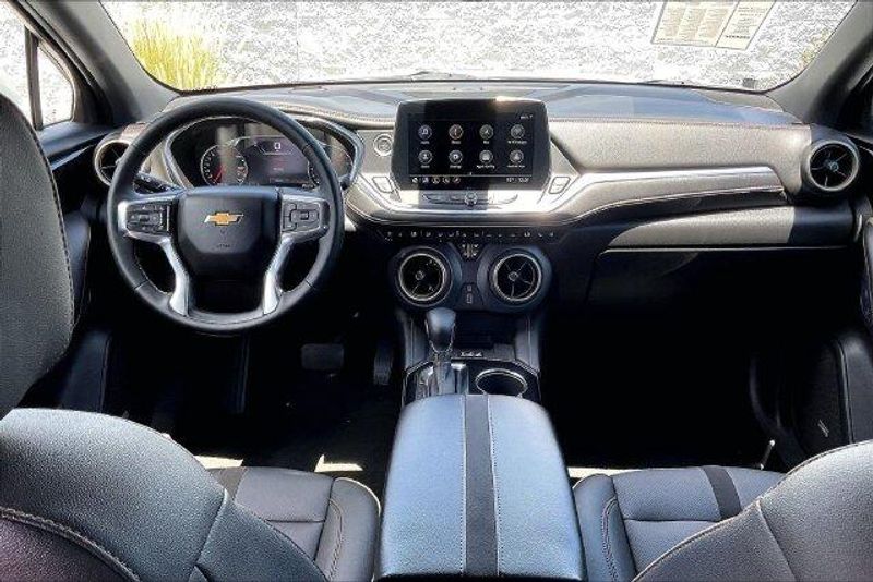 Used 2023 Chevrolet Blazer PremierImage 15