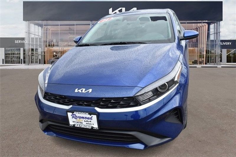 2024 Kia Forte LXSImage 8