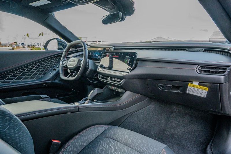 New 2026 Dodge Charger R/T Scat PackImage 17