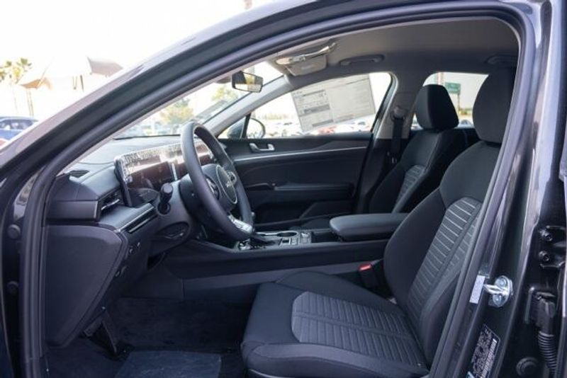 New 2026 Kia K5 LXSImage 12
