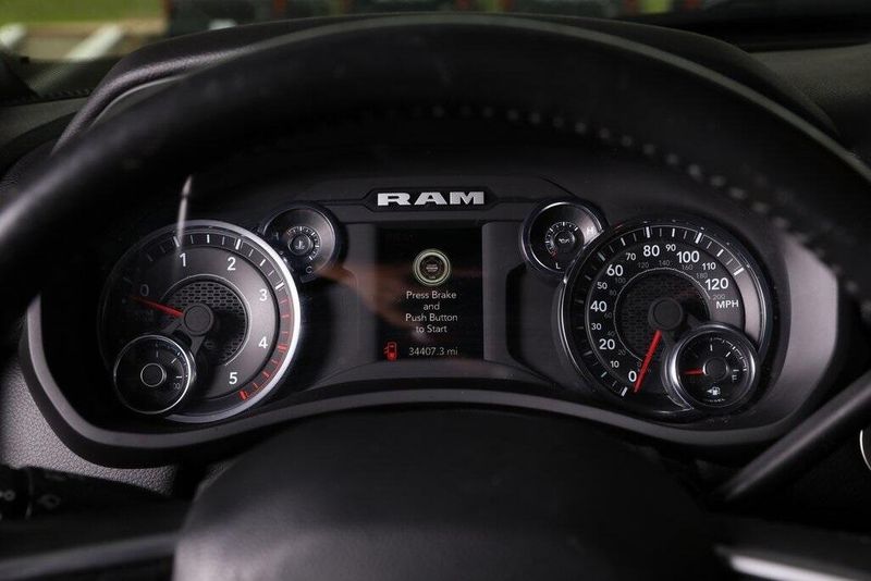 2024 RAM 2500 Big HornImage 15