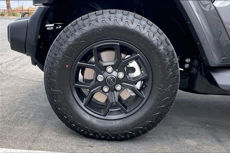 New 2026 Jeep Wrangler Unlimited 4-door SportImage 10
