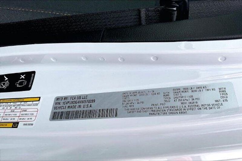 New 2027 Jeep Wrangler 4-door California EditionImage 15