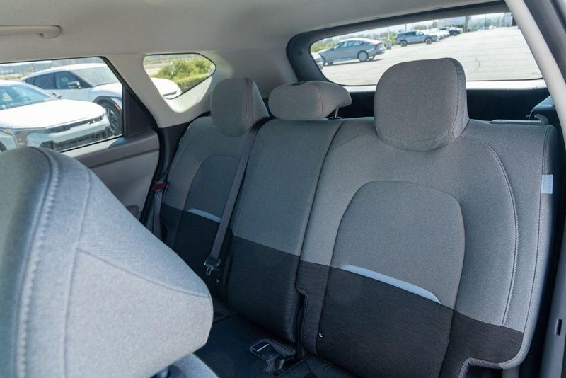 New 2027 Kia Seltos LXImage 15