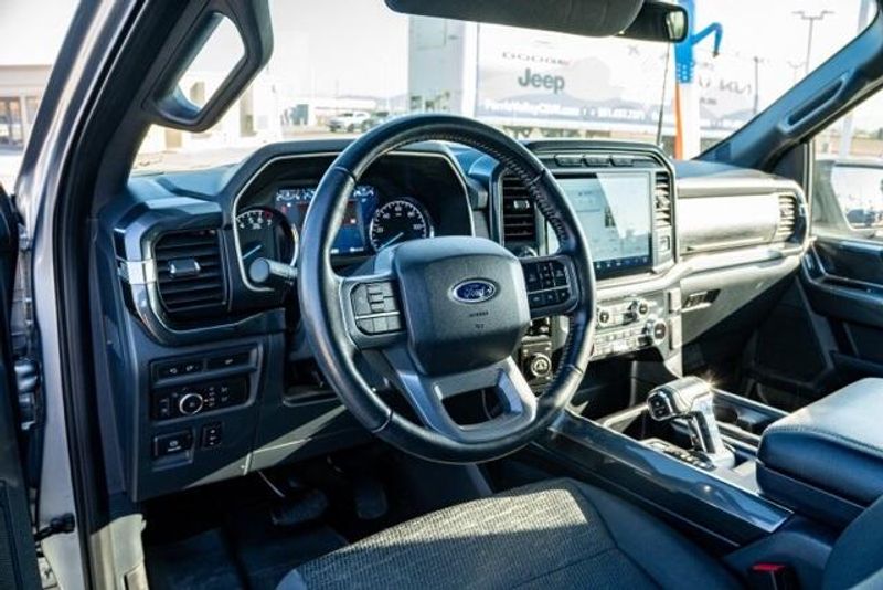 Used 2022 Ford F-150 XLTImage 10