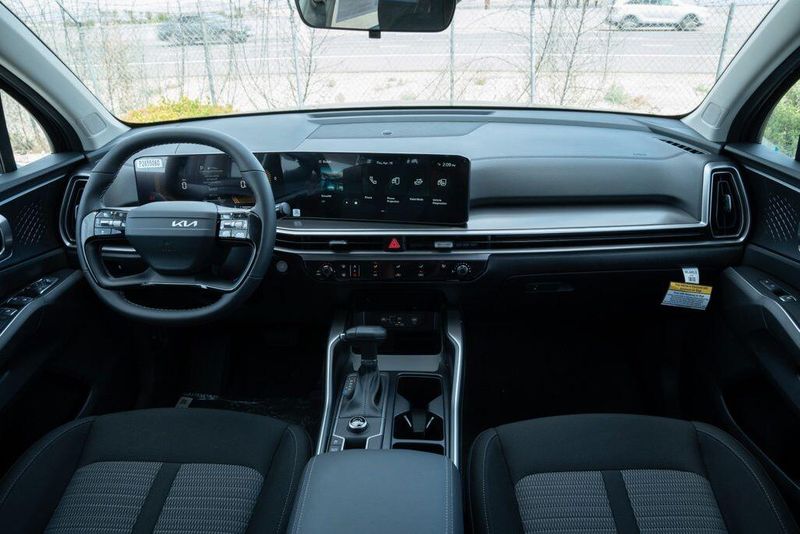 New 2026 Kia Sorento LXImage 22