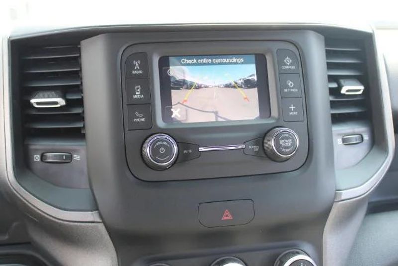 2024 RAM 2500 Tradesman Regular Cab Harbor BodyImage 29