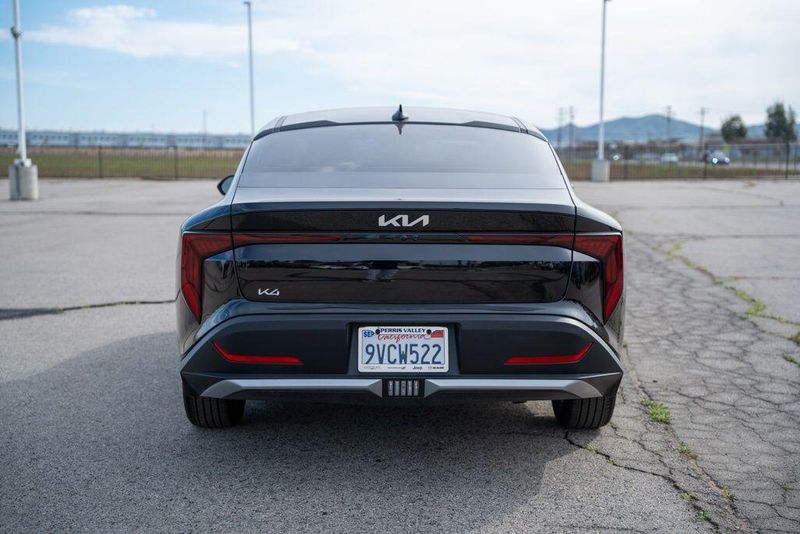 Used 2025 Kia K4 LXSImage 6