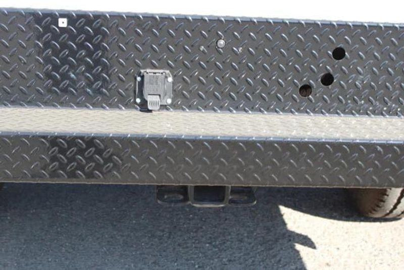 2024 RAM 2500 Tradesman Regular Cab Harbor BodyImage 8
