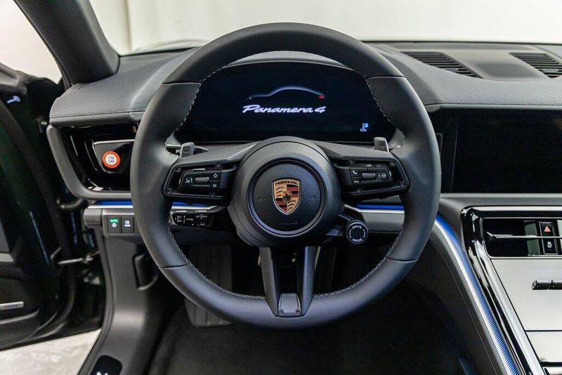 2024 Porsche Panamera 4Image 15