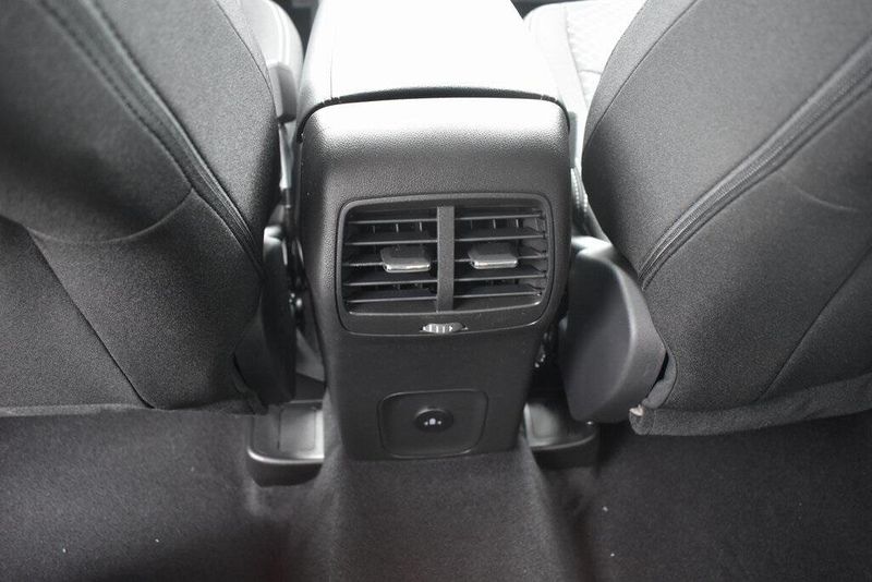 New 2025 Ford Escape ActiveImage 10