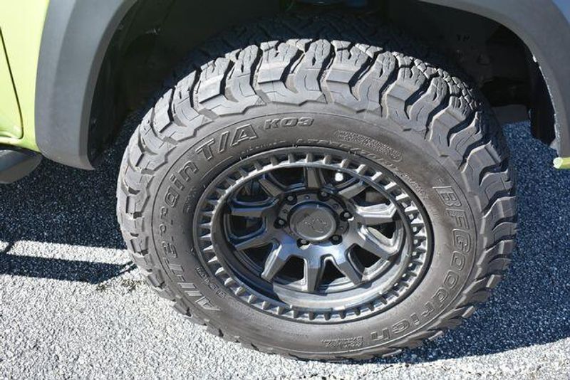 Used 2023 Toyota Tacoma TRD Off-RoadImage 12