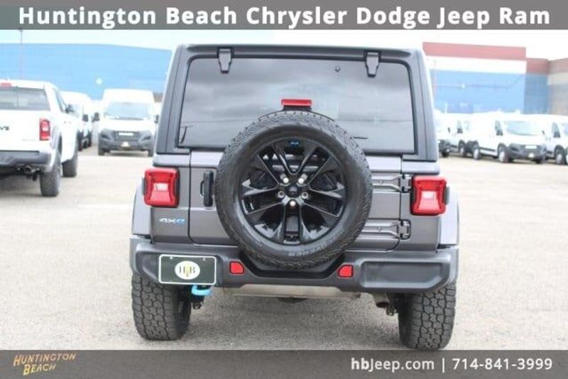 2022 Jeep Wrangler Unlimited Sahara 4xeImage 4