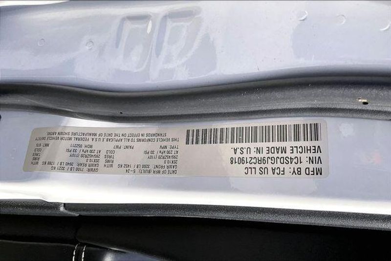 Used 2024 Dodge Durango SRT 392Image 33