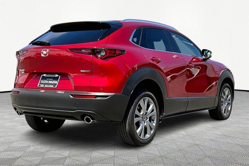 2022 Mazda CX-30 2.5 S Premium PackageImage 2