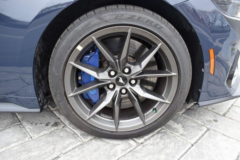 Used 2024 Ford Mustang Dark HorseImage 4