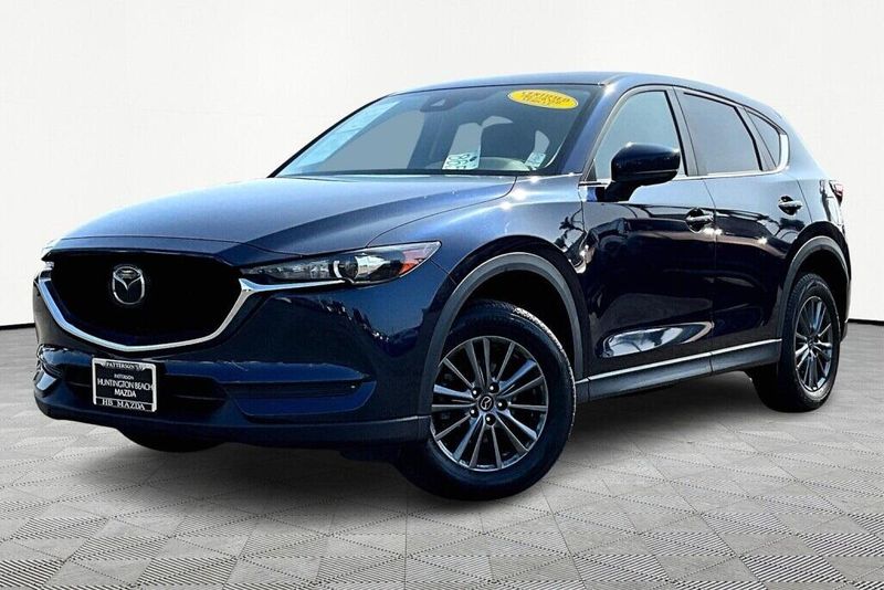 2021 Mazda CX-5 TouringImage 1